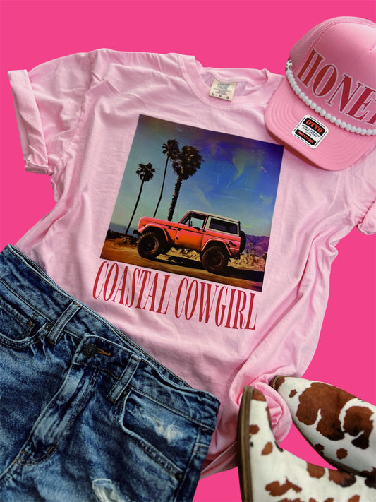 Coastal Cowgirl T-Shirt 🌴